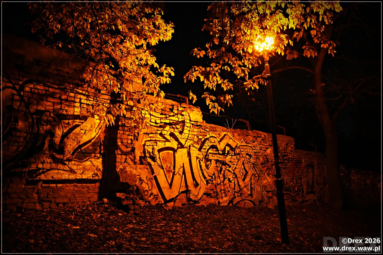 Mur z graffiti